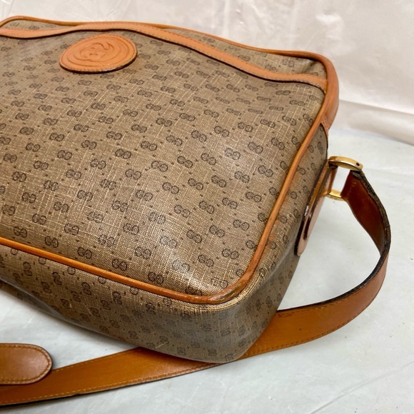 Vintage Gucci Tan Coated Canvas Shoulder-Crossbody 19.5in x 7.5in x 3In - Picture 5 of 11